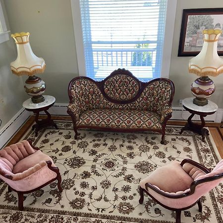 The Victorian Guesthouse デルフォス  エクステリア 写真