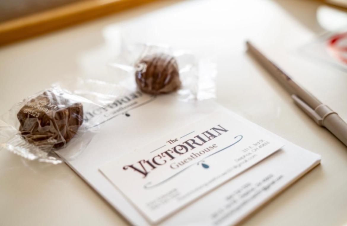 The Victorian Guesthouse デルフォス  エクステリア 写真